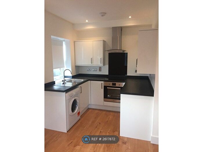 1 Bedroom Maisonette To Rent In Foxley Hill Road, Purley, CR8