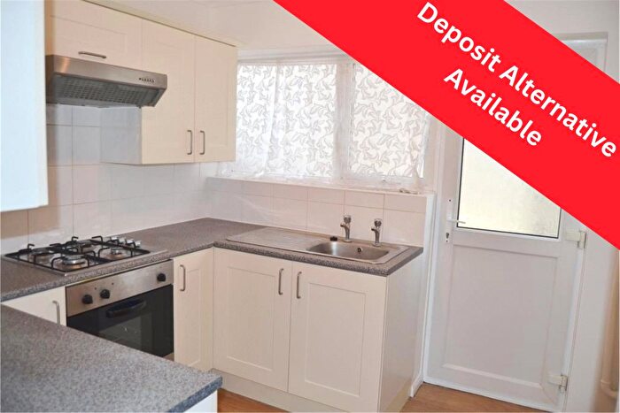 2 Bedroom Flat To Rent In Forest Road, Romford, RM7