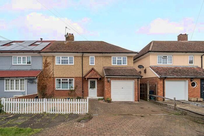 5 Bedroom Semi-Detached House To Rent In Silo Drive, Godalming, GU7