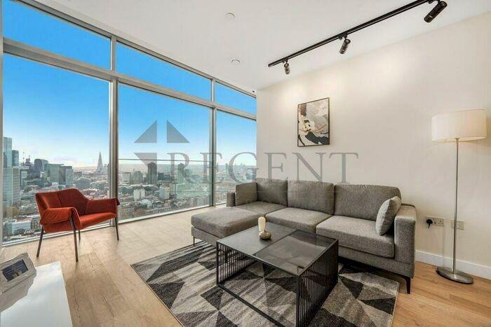3 Bedroom Apartment To Rent In Valencia Tower, Bollinder Place, EC1V