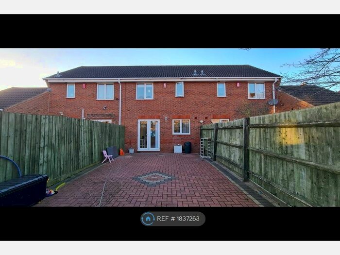 2 Bedroom Terraced House To Rent In New Shipton Close, Sutton Coldfield, B76
