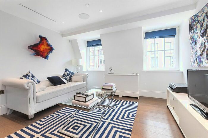 2 Bedroom Flat To Rent In The Charles, Bull Inn Court, London, WC2R