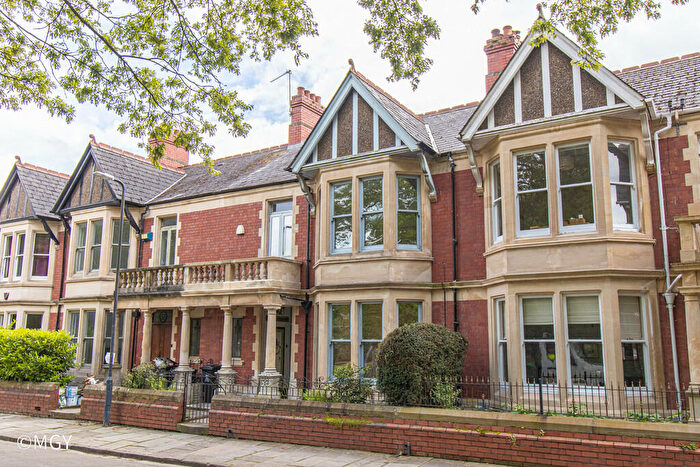 3 Bedroom Terraced House To Rent In Sandringham Road, Penylan, Cardiff, CF23