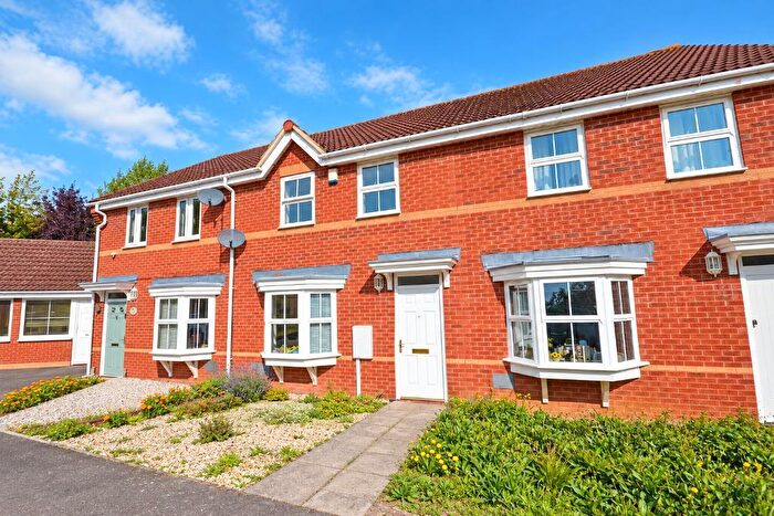 3 Bedroom Terraced House For Sale In Cosway, Grange Farm, Milton Keynes, Buckinghamshire, MK8