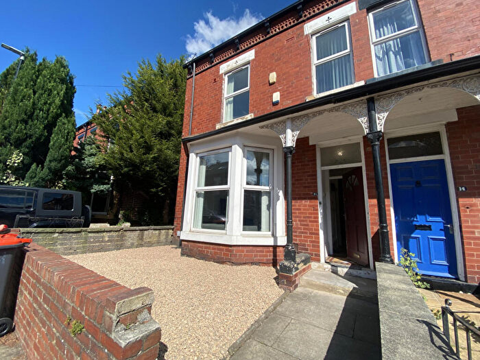 8 Bedroom Terraced House To Rent In St. Michaels Terrace, Leeds, West Yorkshire, LS6