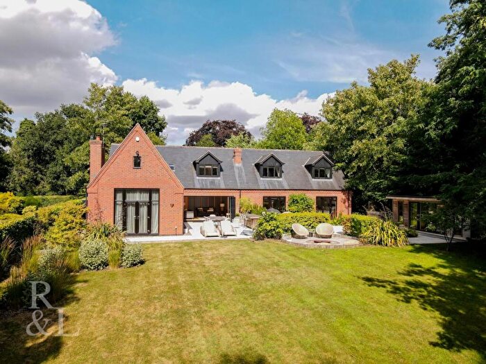5 Bedroom Detached House For Sale In Back Lane, Normanton On The Wolds, NG12