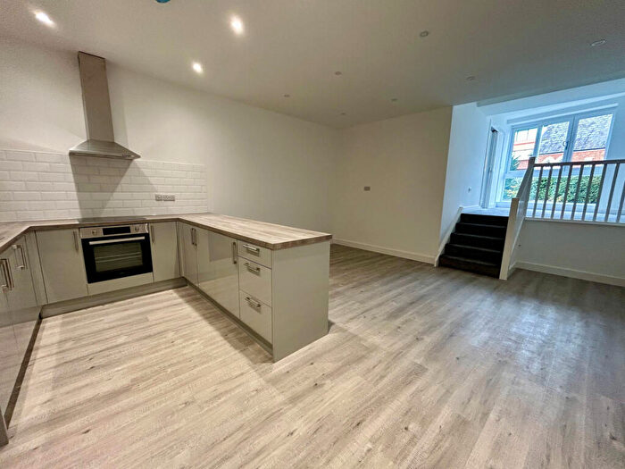 2 Bedroom Apartment For Sale In Flat D Mary Kennedy House, Didcot, OX11