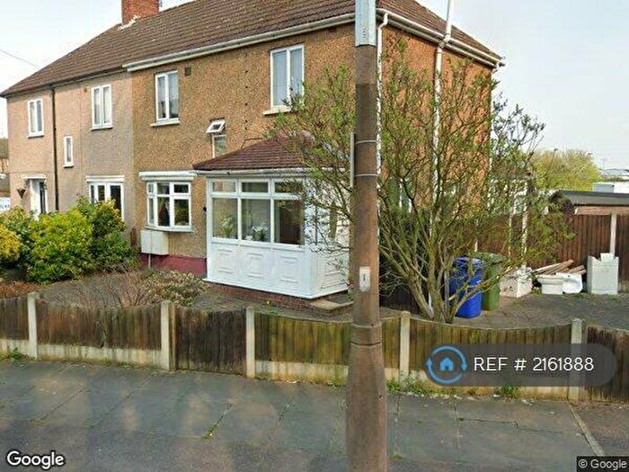 3 Bedroom Semi-Detached House To Rent In Malvern Road, Grays, RM17