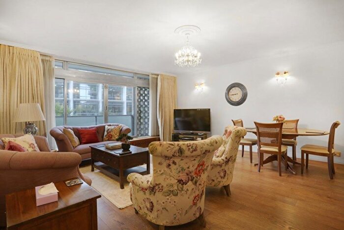 2 Bedroom Flat To Rent In Great Cumberland Place, London, W1H
