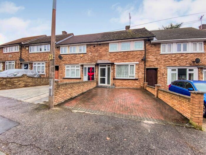 3 Bedroom Terraced House To Rent In Corran Way, South Ockendon, Essex RM15