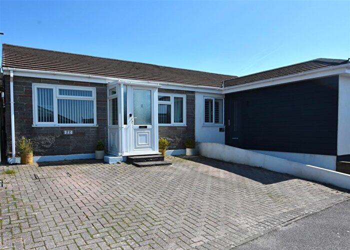 2 Bedroom Semi-Detached Bungalow For Sale In Boskenna Road, Four Lanes, TR16