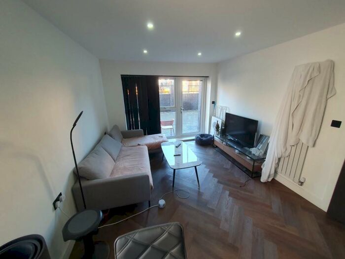 1 Bedroom Flat To Rent In Arbour Edge, King George V Drive East, Heath, CF14
