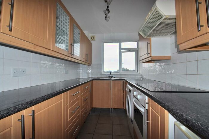 1 Bedroom Flat To Rent In Hatherley Road Sidcup, DA14