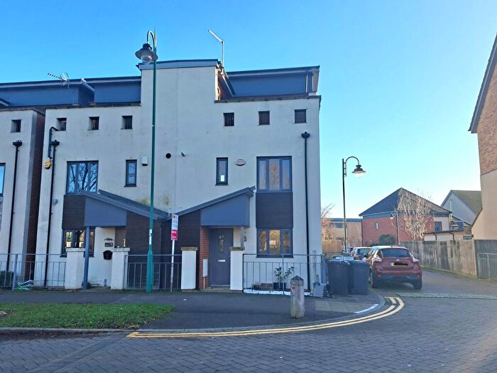 4 Bedroom Semi Detached House For Sale In Four Chimneys Crescent, Hampton Vale, Peterborough, PE7