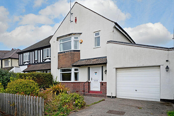 3 Bedroom Semi-Detached House For Sale In Backmoor Crescent, Norton, Sheffield, S8