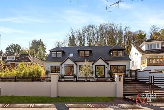 6 Bedroom Detached House To Rent In The Vale, Ovingdean, Brighton, BN2