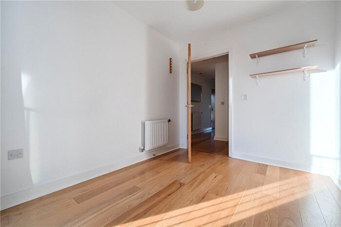 2 Bedroom Apartment To Rent In Victoria Bridge Road, Bath, Somerset, BA2