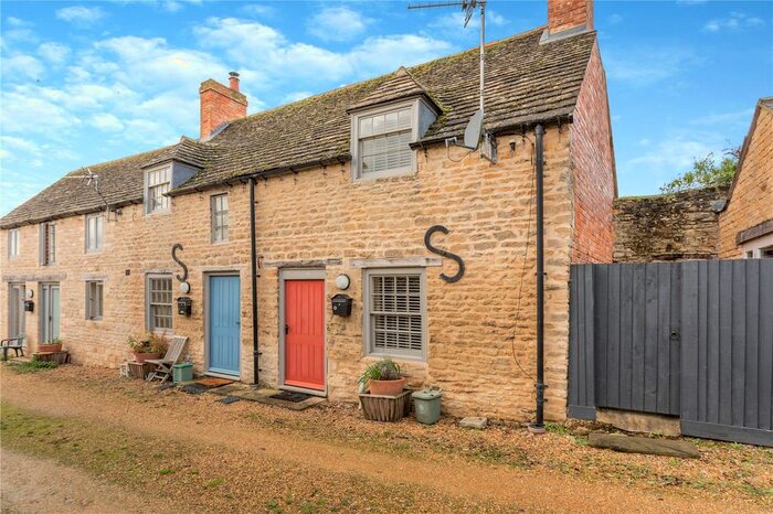 1 Bedroom End Of Terrace House To Rent In Setchells Yard, West Street, Oundle, Peterborough, PE8