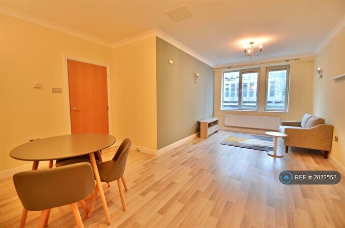 1 Bedroom Flat To Rent In St James Street, Nottingham, NG1