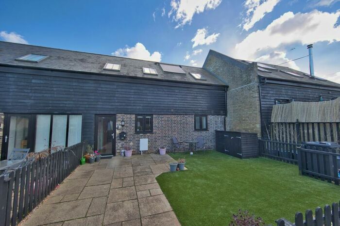 2 Bedroom Barn Conversion For Sale In Vincent Farm Courtyard, Margate, CT9