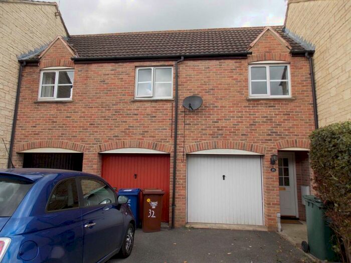 1 Bedroom Terraced House To Rent In The Bramblings, Bicester, OX26