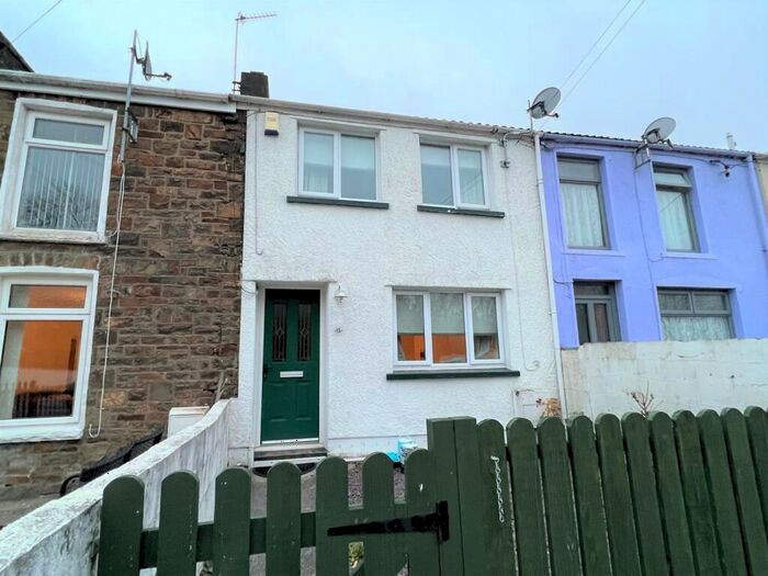 2 Bedroom Terraced House To Rent In Lower Mount Pleasant, Troedyrhiw, Merthyr Tydfil, CF48