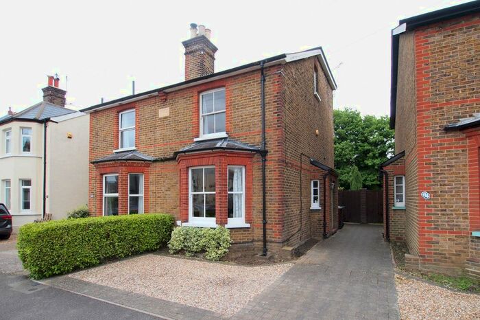 4 Bedroom Semi-Detached House To Rent In Miles Road, Epsom, KT19