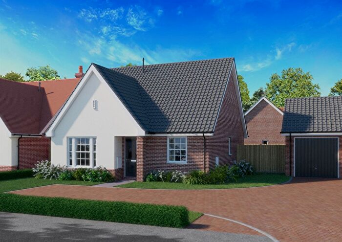 2 Bedroom Detached Bungalow For Sale In Rectory Road, Coltishall, Norwich, NR12