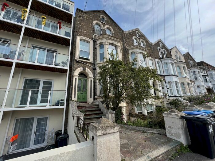 1 Bedroom Flat To Rent In Harold Road, Margate, CT9