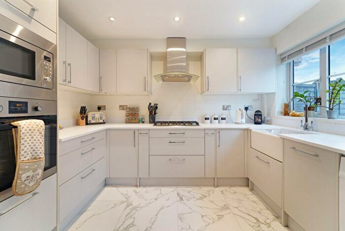 3 Bedroom Terraced House For Sale In Iris Road, West Ewell, Epsom, KT19