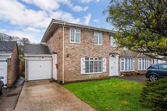 2 Bedroom Semi Detached House For Sale In Holman Close, Waterlooville, PO8