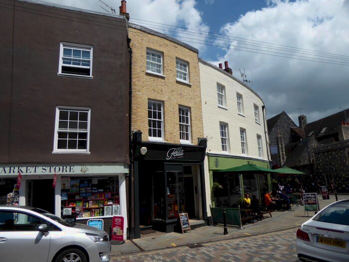 1 Bedroom Flat To Rent In The Borough, Canterbury, CT1