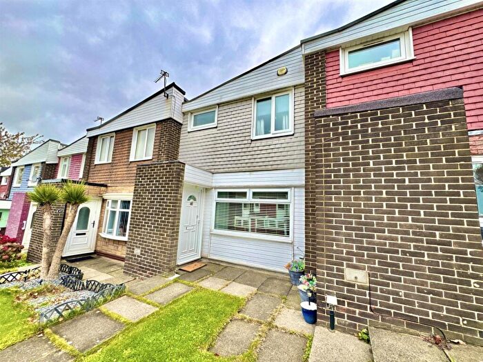2 Bedroom Terraced House For Sale In Skipton Green, Gateshead, NE9
