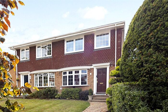 3 Bedroom Semi-Detached House For Sale In Rosetrees, Guildford, Surrey, GU1