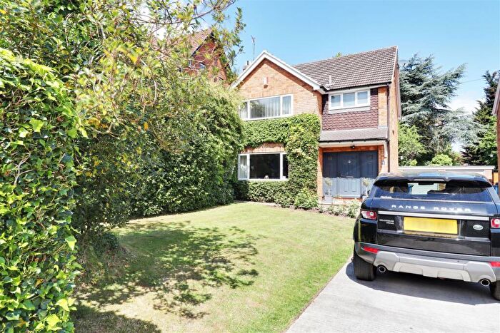 4 Bedroom Detached House For Sale In Davenport Avenue, Hessle, HU13