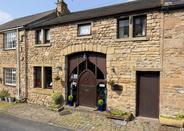 4 Bedroom Barn Conversion For Sale In Smithy Barn, Duke Street, Burton In Lonsdale, LA6