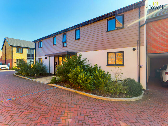 2 Bedroom Flat To Rent In Oxford Court, Market Rasen, LN8