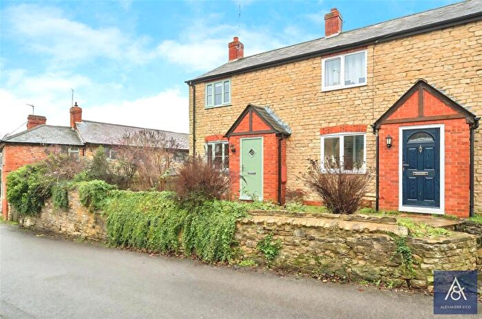 2 Bedroom End Of Terrace House For Sale In Bell Lane, Syresham, Brackley, NN13