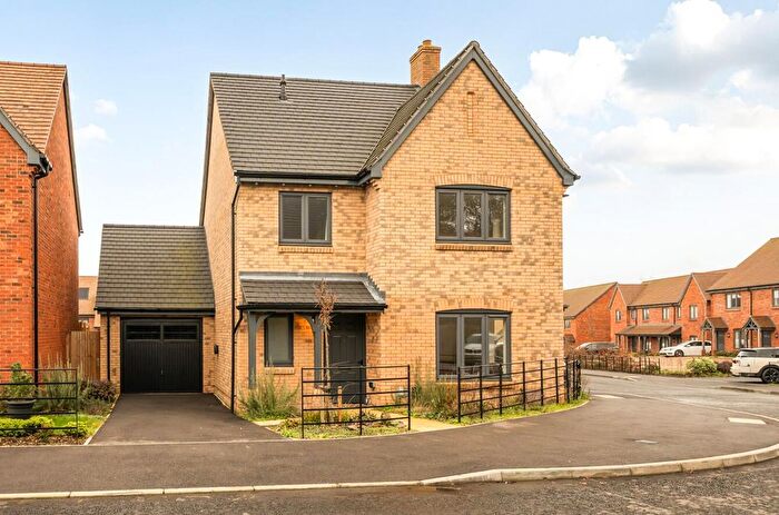 4 Bedroom Detached House For Sale In Silentwood Road, North Stoneham Park, Eastleigh, SO50