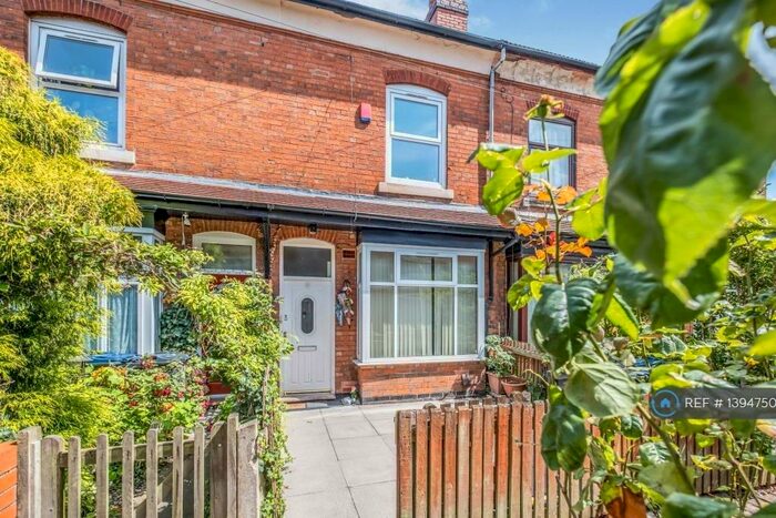 3 Bedroom Terraced House To Rent In Castleford Grove, Birmingham, B11