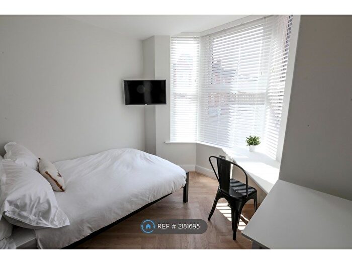 6 Bedroom Terraced House To Rent In Connaught Road, Liverpool, L7