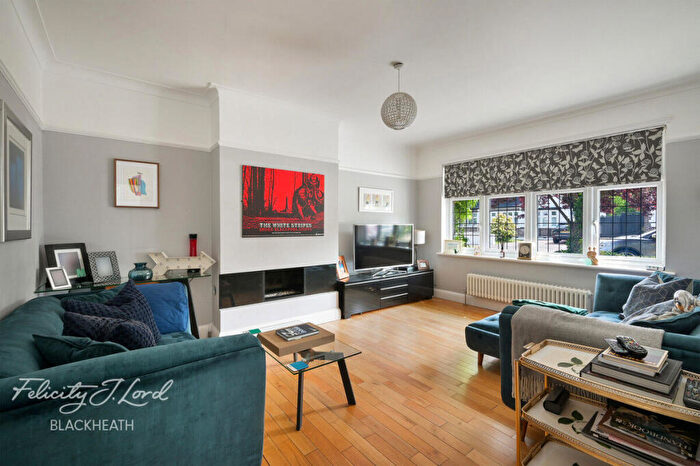 5 Bedroom Semi-Detached House For Sale In Frensham Road, Eltham, SE9