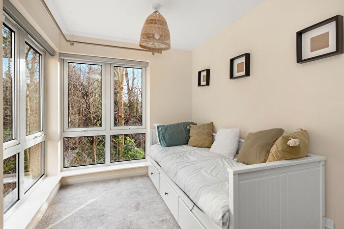 2 Bedroom Flat For Sale In / Greenpark, Gilmerton, Edinburgh, EH17