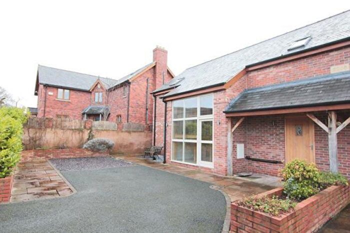 3 Bedroom House To Rent In Rhuallt, St Asaph, LL17