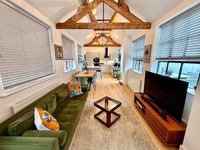 3 Bedroom Detached House For Sale In Vittoria Street, Jewellery Quarter, Birmingham, B1