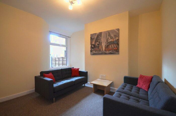 4 Bedroom Terraced House To Rent In Filey Road, Fallowfield, Manchester, M14