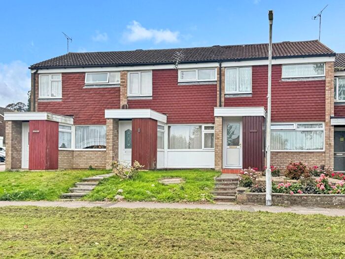 3 Bedroom Terraced House For Sale In Hill View, Ashford, TN24