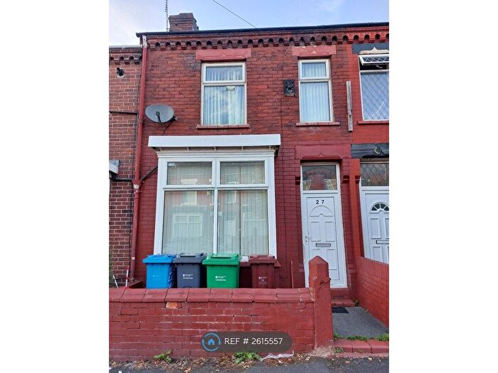 4 Bedroom Terraced House To Rent In Lily Lane, Manchester, M9