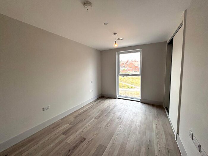 1 Bedroom Flat To Rent In Prince Charles Road, Exeter, EX4