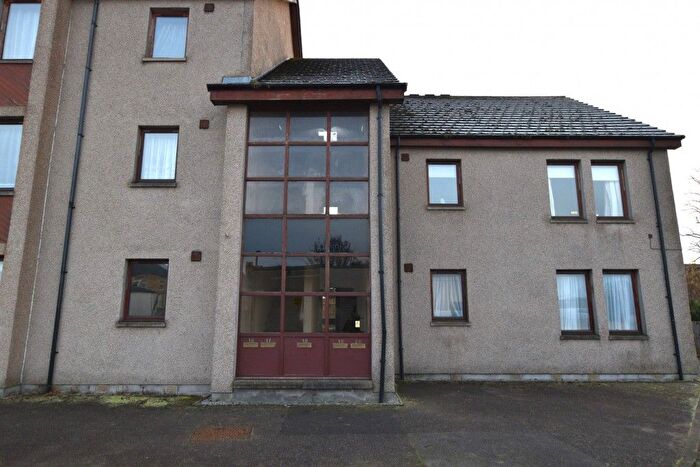 2 Bedroom Flat To Rent In Kingsmills Court, Elgin, IV30